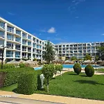 Sarafovo Atlantis 58 شقة *