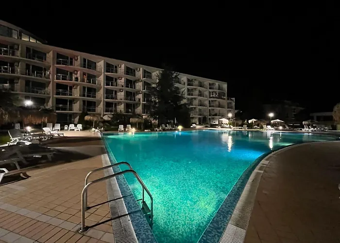 Sarafovo Atlantis 58 * Burgas